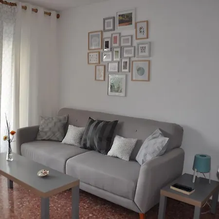 Palm Tree Apartment